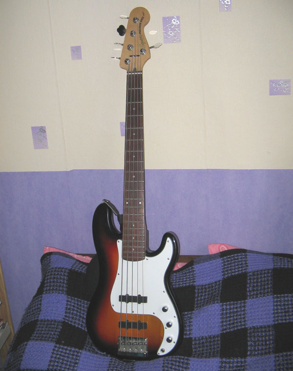 Squier Special V5